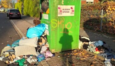 Altkleider-Container in Mönchengladbach gestohlen: Anwohner sind verunsichert