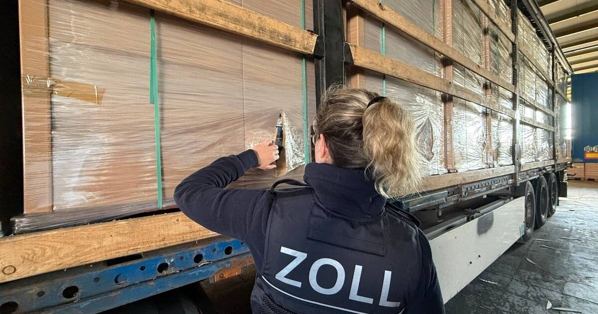 46-Jähriger steht wegen illegaler Zigarettenproduktion vor Gericht