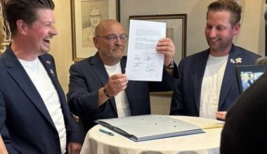 Karnevalsauftakt in Moers: Hoppeditzerwachen eröffnet fünfte Jahreszeit 