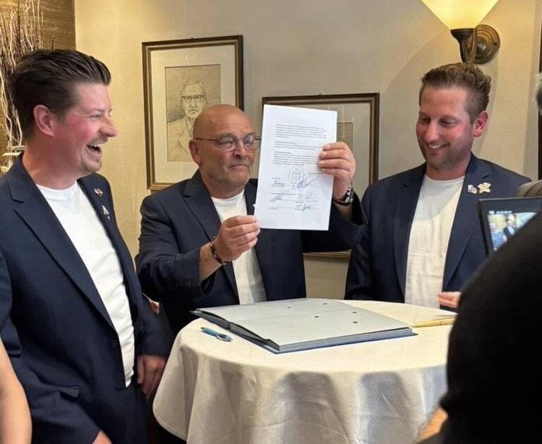 Karnevalsauftakt in Moers: Hoppeditzerwachen eröffnet fünfte Jahreszeit 