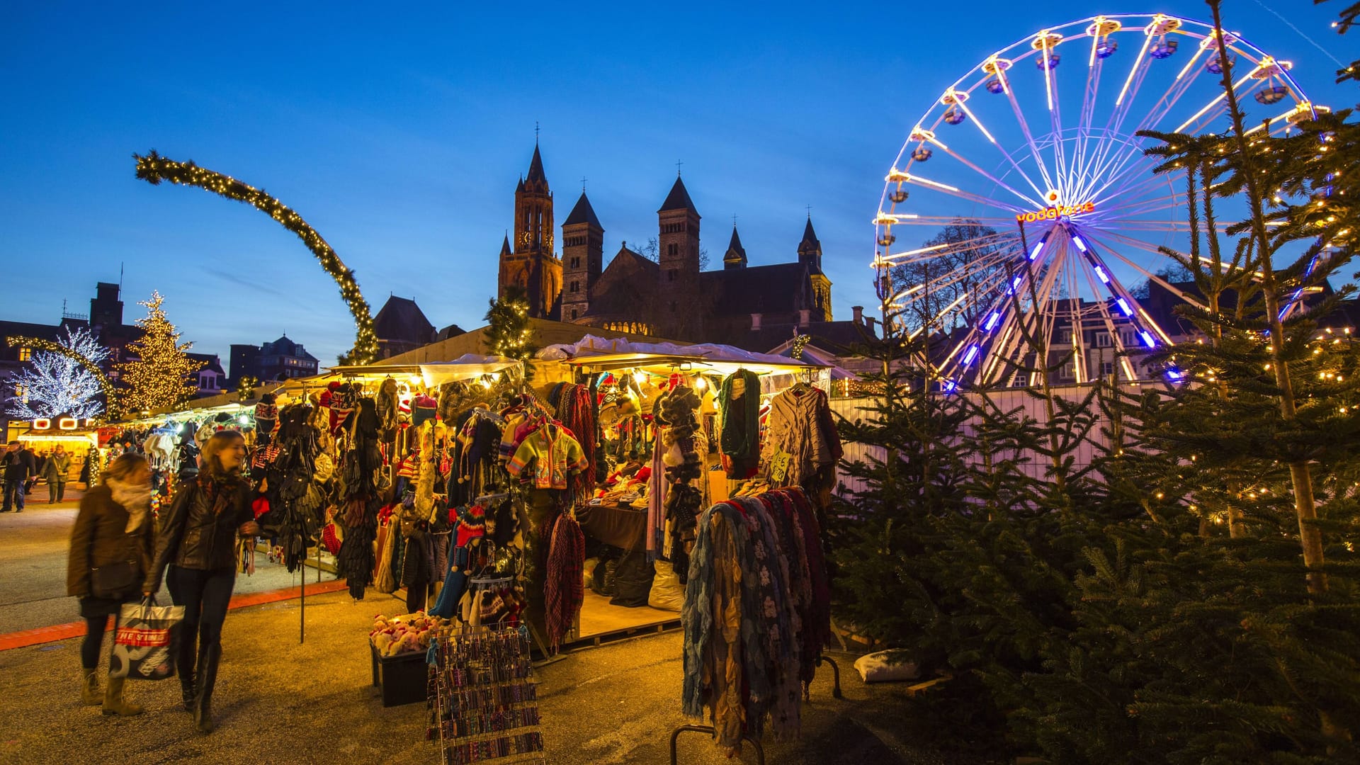 Weihnachtsmarkt auf dem Vrijthof (Archivbild): Der Markt öffnet 2025 zwei Stunden länger als zuvor. Weihnachtsmarkt auf dem Vrijthof (Archivbild): Der Markt öffnet 2025 zwei Stunden länger als zuvor.