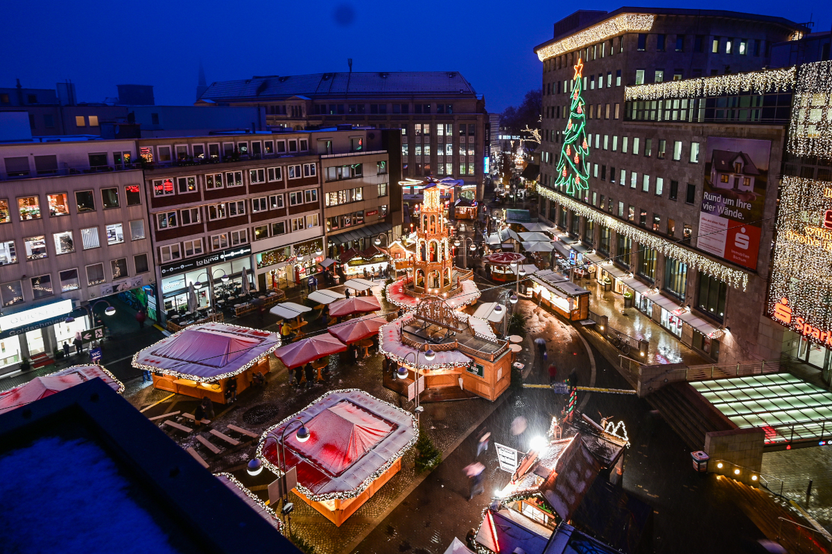 Kurz nach Eröffnung: Weihnachtsmarkt Bochum muss heute schließenn