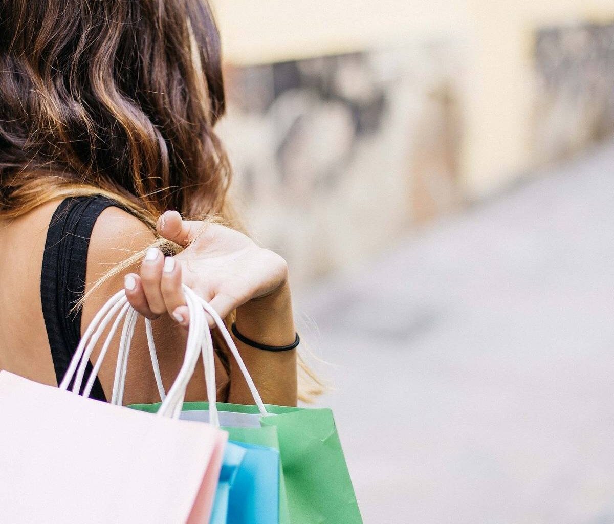 Tausende Schnäppchenjäger zieht es heute in die Innenstädte