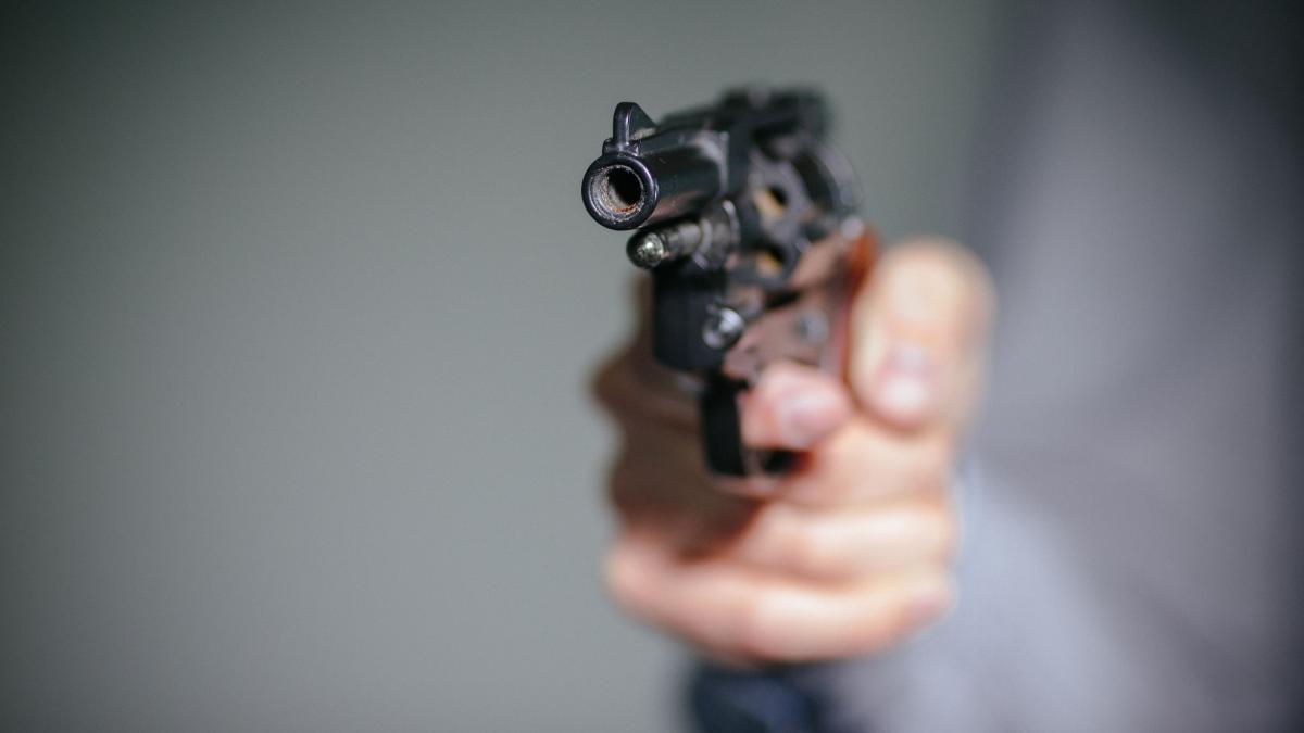 Jugendlicher bei Attacke mit Schreckschusswaffe in München schwer verletzt