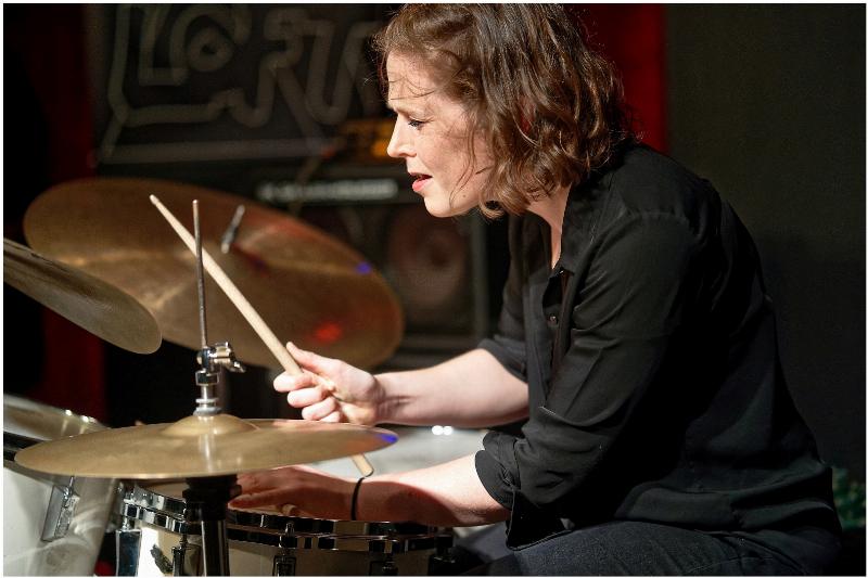 Das Mikro weiterreichen — kreuzer online