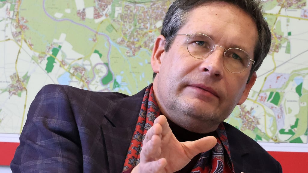 Halles Oberbürgermeister Alexander Vogt (parteilos)