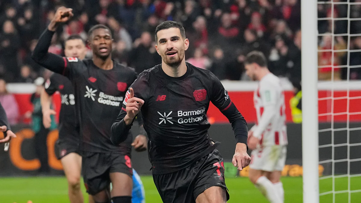 Fußball-Bundesliga: Leverkusen erteilt Köln eine Lektion - Sport