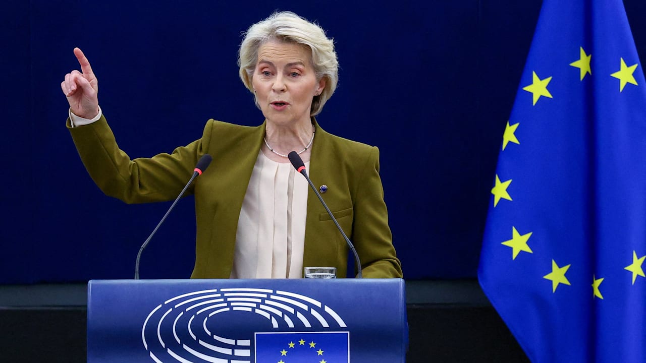 Neuer EU-Kostenhammer: Von der Leyen will 2500 neue Stellen | Politik