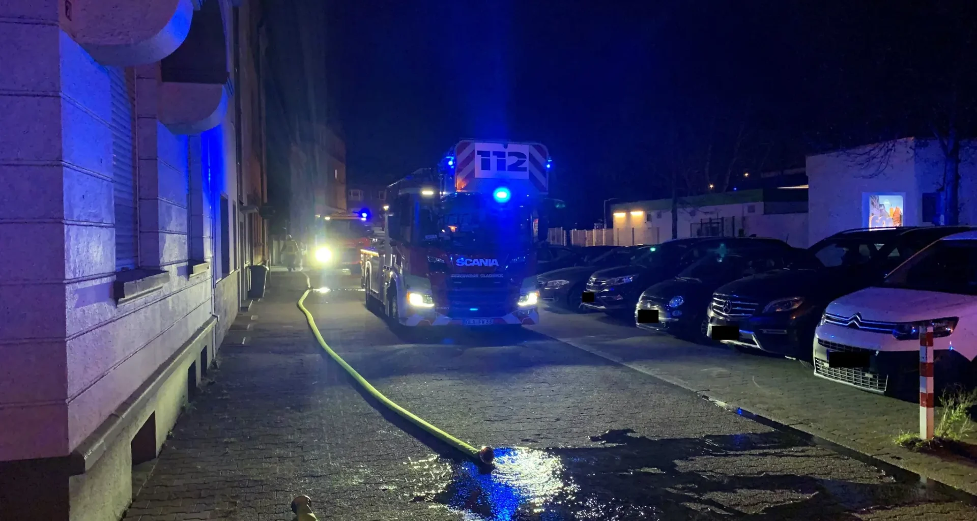 Gladbeck Rentforter Straße: Wohnungsbrand mit einer verletzten Person
