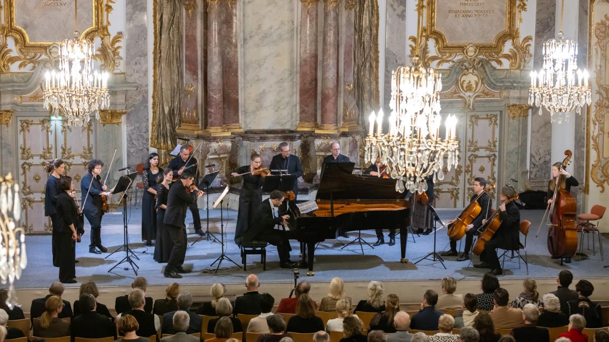 Bayerische Kammerphilharmonie spielt Ravel, Hindemith – und Musik von Manuela Kerer