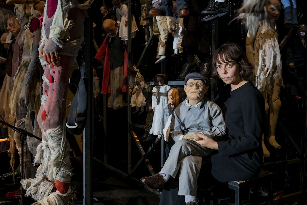 Unverhoffte Meldungen aus der Volksbühne