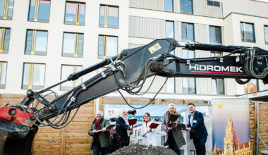 Elternhaus mit Geburtsproblem: Zoff um Stiftungsgelder für Neubau an der München Klinik