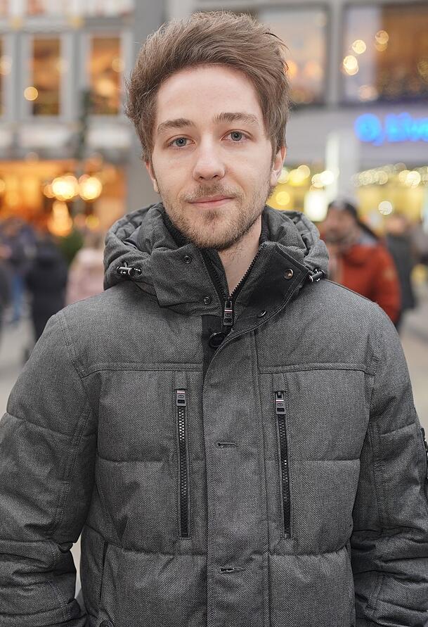 Chemietechniker Markus (31) Chemietechniker Markus (31)