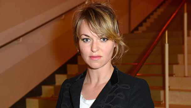 Lisa Wagner: "Wir haben einen schönen Baum, Bescherung, vielleicht gehen wir auch in den Kindergottesdienst vom Schießler."