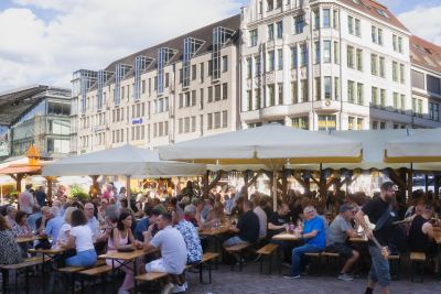 Große Fotogalerie: Chemnitz 2025 in 100 Bildern! - Rückblick aufs Festjahr zur Europäischen Kulturhauptstadt Chemnitz 2025: Weinfest.