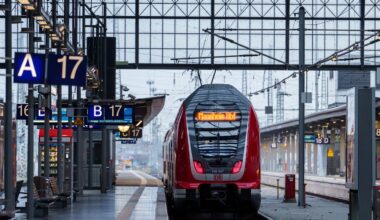 Durchwachsene Bilanz ein Jahr nach Generalsanierung der Riedbahn