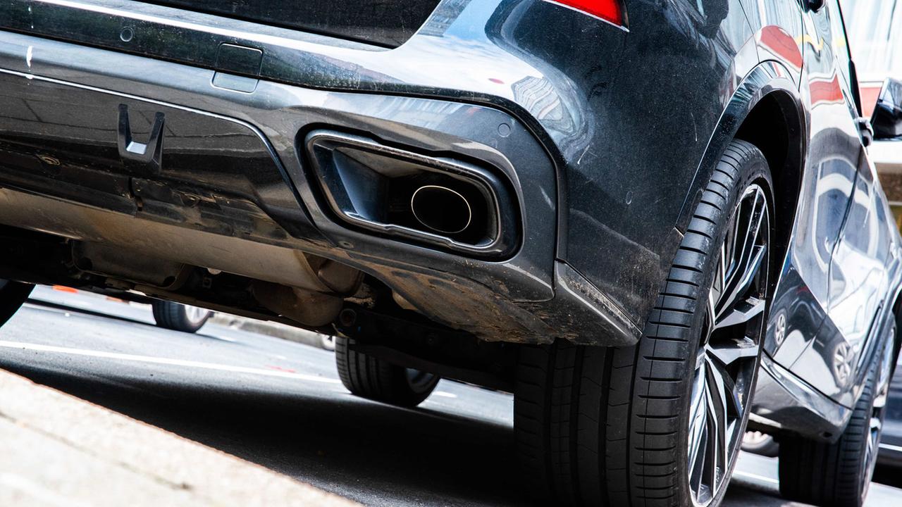 Debatte über Verbrenner-Aus: EU-Kommission offen für "alle Technologien"