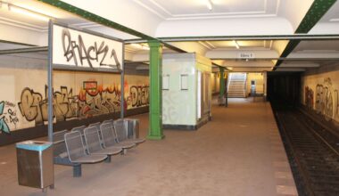 Warum ein ehemaliger U-Bahnhof trotz Denkmalschutz verkommt