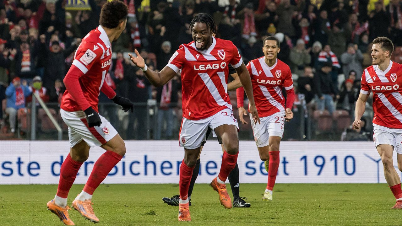 Heimstarke Cottbuser empfangen MSV Duisburg zum Drittliga-Spitzenspiel