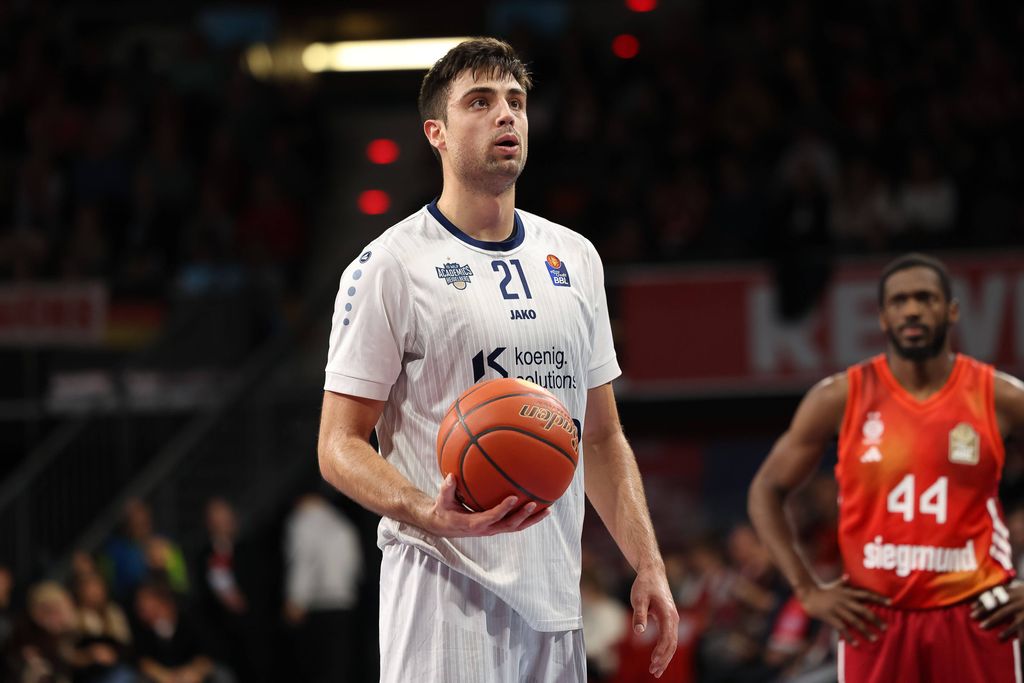 Hermannsson überzeugt für Alba