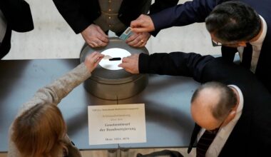 Bundestag stimmt für neues Wehrdienstgesetz