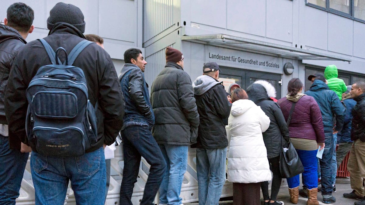Abschiebungen und Einbürgerungssperre – Bundestag verschärft Migrationspolitik