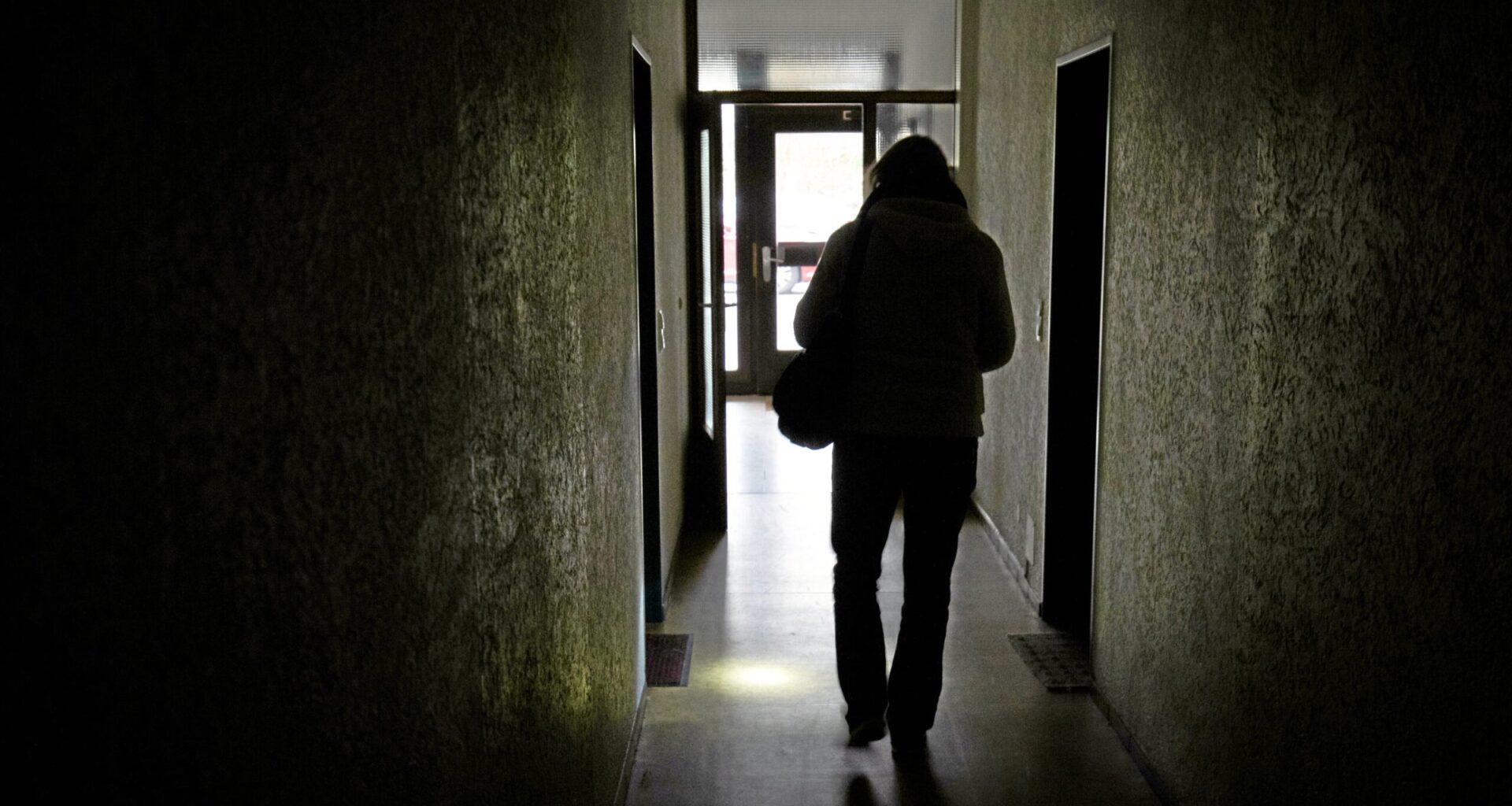 Entmietung – Berliner Straße 84: Leben ohne Strom und Wärme