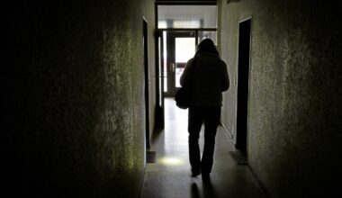 Entmietung – Berliner Straße 84: Leben ohne Strom und Wärme