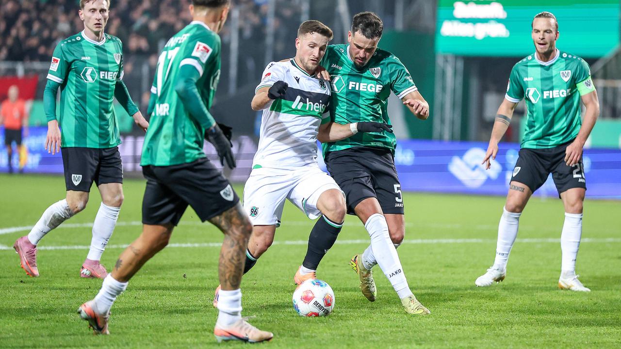 Späte Aufholjagd von Preußen Münster: Hannover gibt Sieg aus der Hand