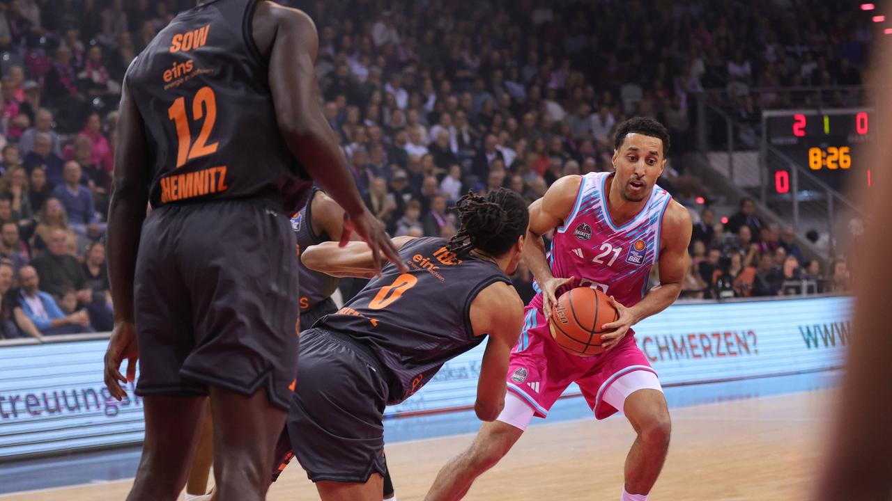 WDR-Sport: Baskets Bonn gewinnen Drama gegen Niners Chemnitz