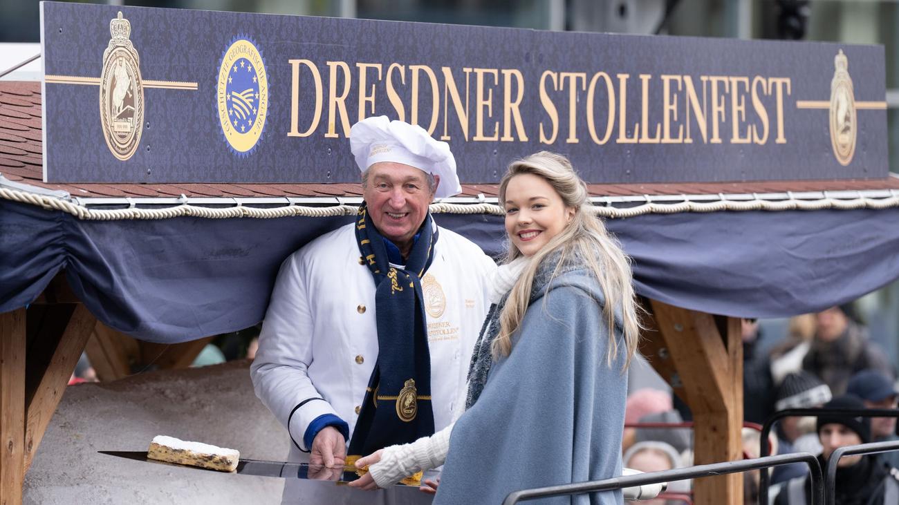 Riesiger Weihnachtsstollen: Festumzug und XXL-Striezel: Dresden feiert Stollenfest