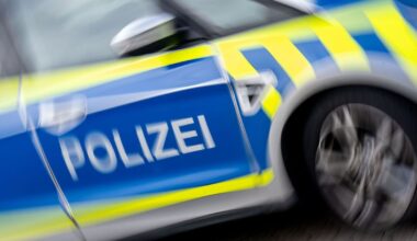 Täter überfallen Späti in Berlin-Neukölln mit Schusswaffe