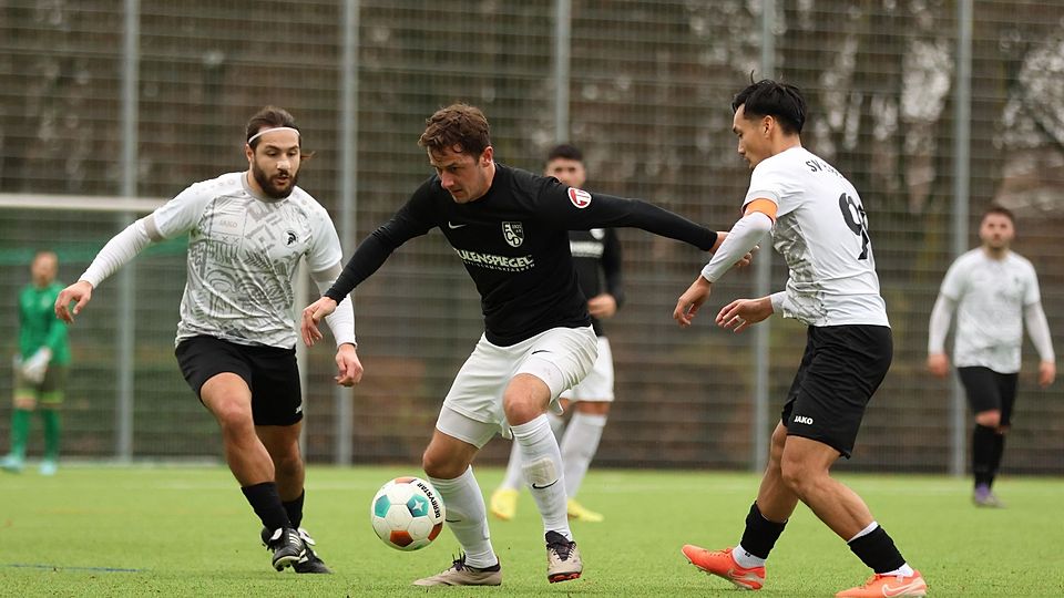 Erbenheim besiegt Dorndorf, VfB-Zittersieg, Grusel-Serie des FC Türk