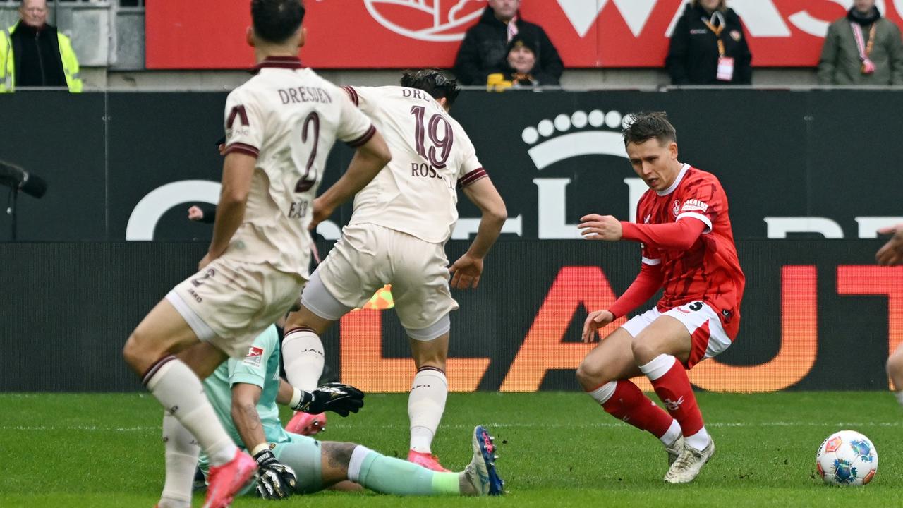 Lautern schlägt Dresden und bleibt oben dran