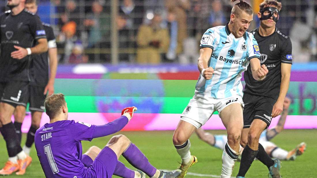 Durch zwei Eigentore der Schweinfurter und einen Treffer von Marvin Rittmüller hat 1860 München mit 3:1 gewonnen.