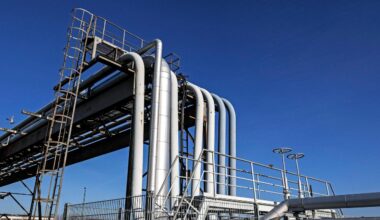 PCK-Raffinerie in Schwedt: Große Mengen Öl aus Brandenburger Pipeline ausgetreten