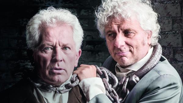 Charles Dickens' "Christmas Carol" aus dem Jahr 1843 ist eine der berühmtesten Weihnachtsgeschichten. Regisseur Martin Mühleis und Komponist Libor Šíma haben aus dem Stoff über einen alten Geizhals, der am Abend vor Weihnachten von vier Geistern heimgesucht wird, ein musikalisches Bühnenmärchen gezaubert. Am Freitag spielt es das Kult-Duo Miroslav Nemec und Udo Wachtveitl in der Meistersingerhalle vor. Beginn: 19.30 Uhr. Charles Dickens' "Christmas Carol" aus dem Jahr 1843 ist eine der berühmtesten Weihnachtsgeschichten. Regisseur Martin Mühleis und Komponist Libor Šíma haben aus dem Stoff über einen alten Geizhals, der am Abend vor Weihnachten von vier Geistern heimgesucht wird, ein musikalisches Bühnenmärchen gezaubert. Am Freitag spielt es das Kult-Duo Miroslav Nemec und Udo Wachtveitl in der Meistersingerhalle vor. Beginn: 19.30 Uhr.