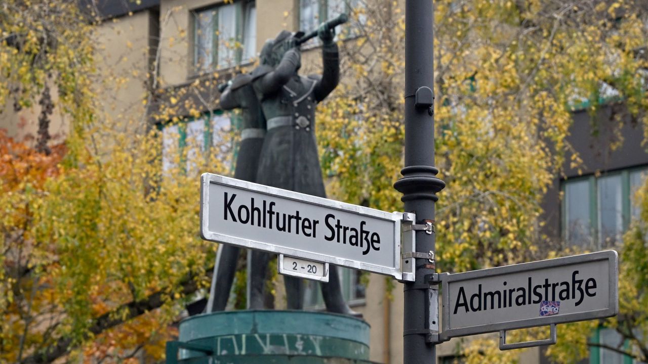Kohlfurter Straße in Kreuzberg heißt ab Freitag Regina-Jonas-Straße