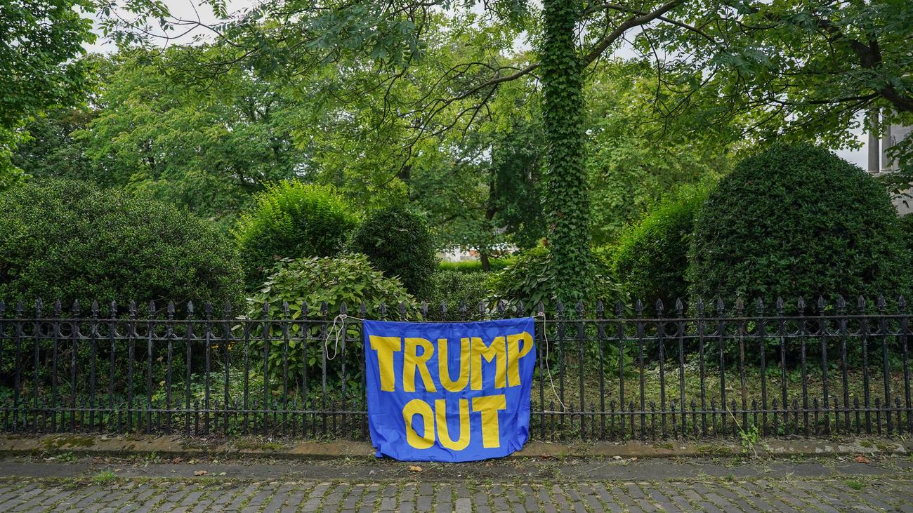 Politbarometer: Große Mehrheit gegen mehr US-Einfluss in der EU