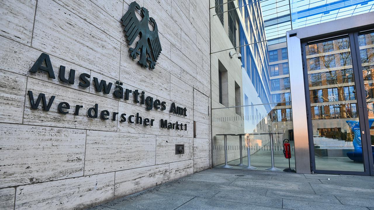 Bundesregierung macht Russland für Cyberangriff verantwortlich