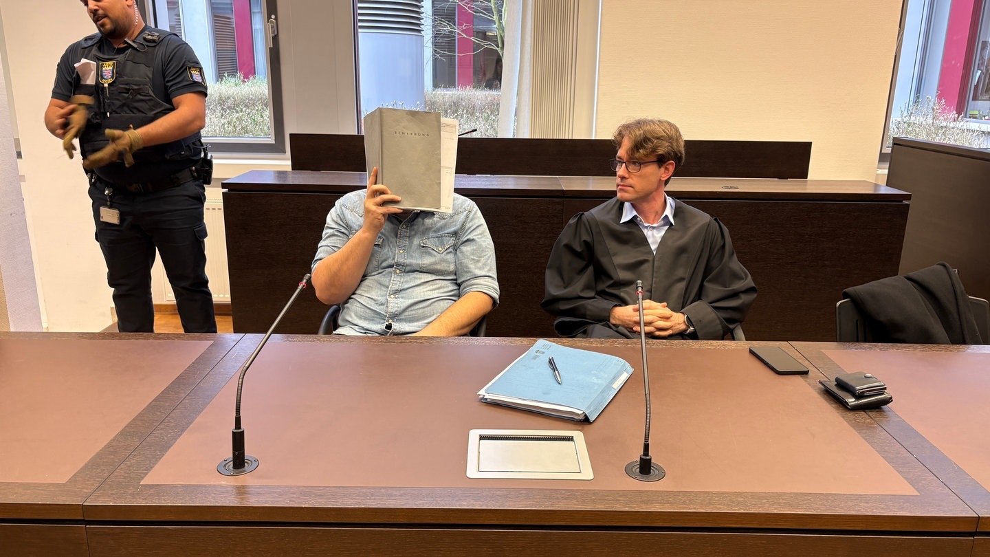 Brutaler Mord: Mann aus Wiesbaden muss lebenslang in Haft