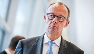 Umfrage: AfD verliert zwei Prozentpunkte, Union liegt auf Platz eins