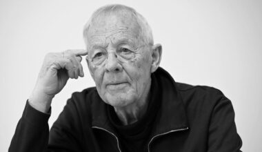 "In aller Freundschaft": Schauspieler Rolf Becker mit 90 Jahren in Hamburg gestorben