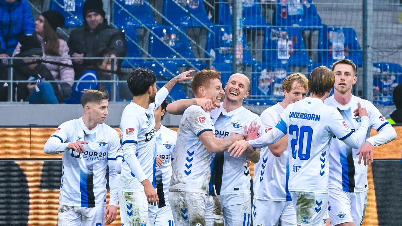 Sieg gegen KSC: Paderborn zurück im Aufstiegsrennen