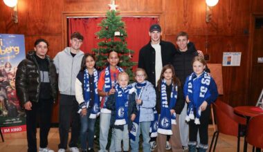 Ein Spieler überzeugt am Kickertisch