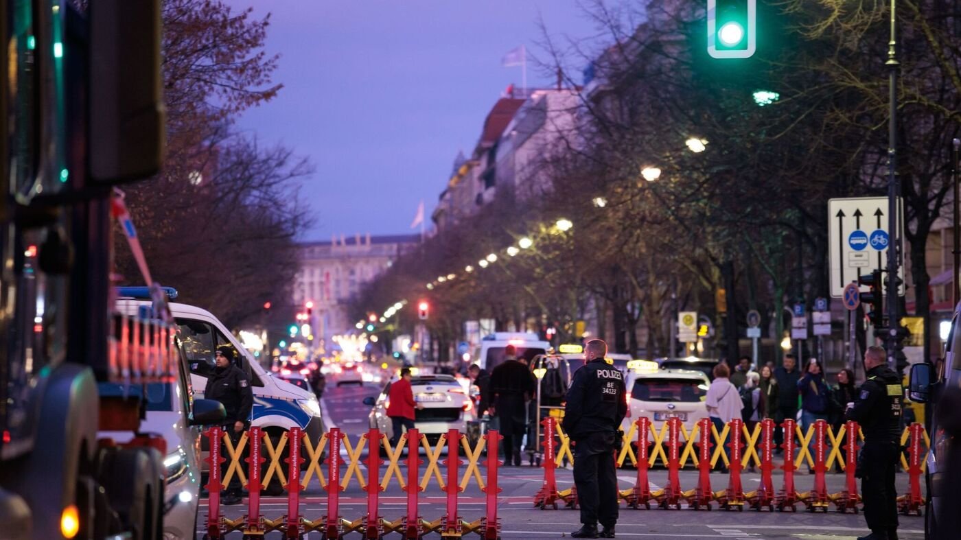 Erste Einschränkungen bei U-Bahn, Bussen und im Straßenverkehr