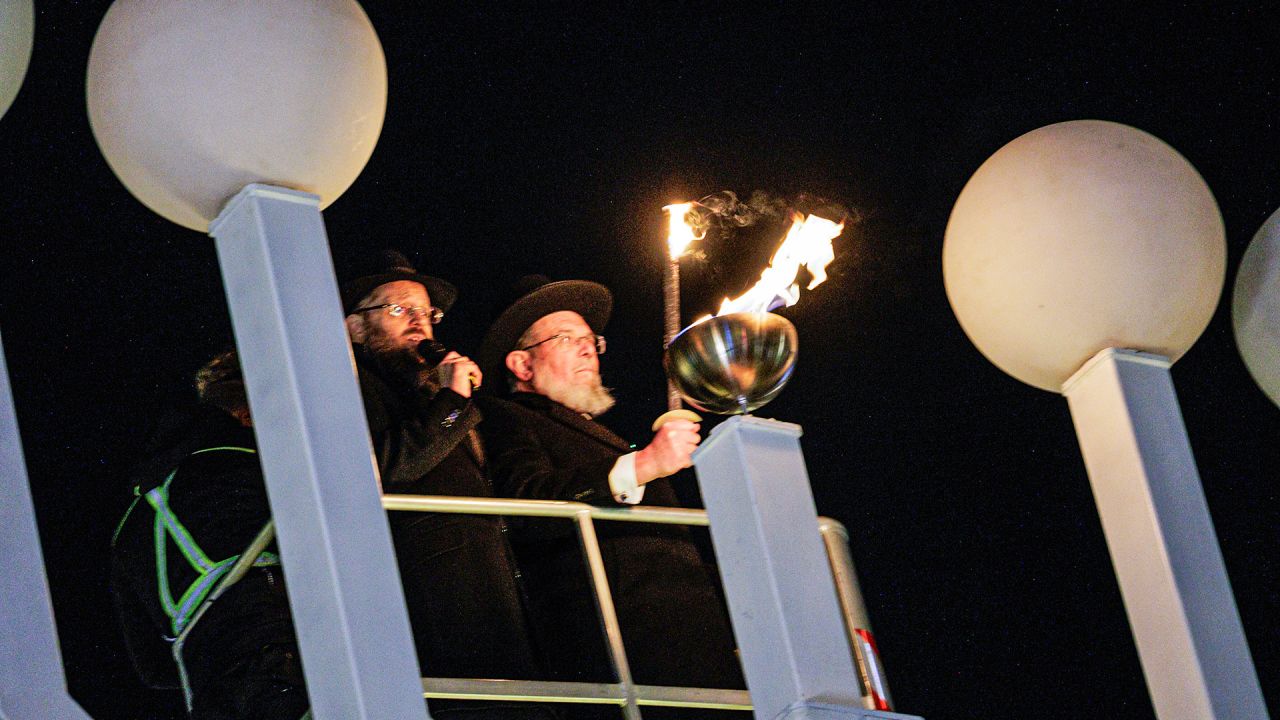 Berliner Polizei erlässt Demo- und Parkverbote für die Chanukka-Feier