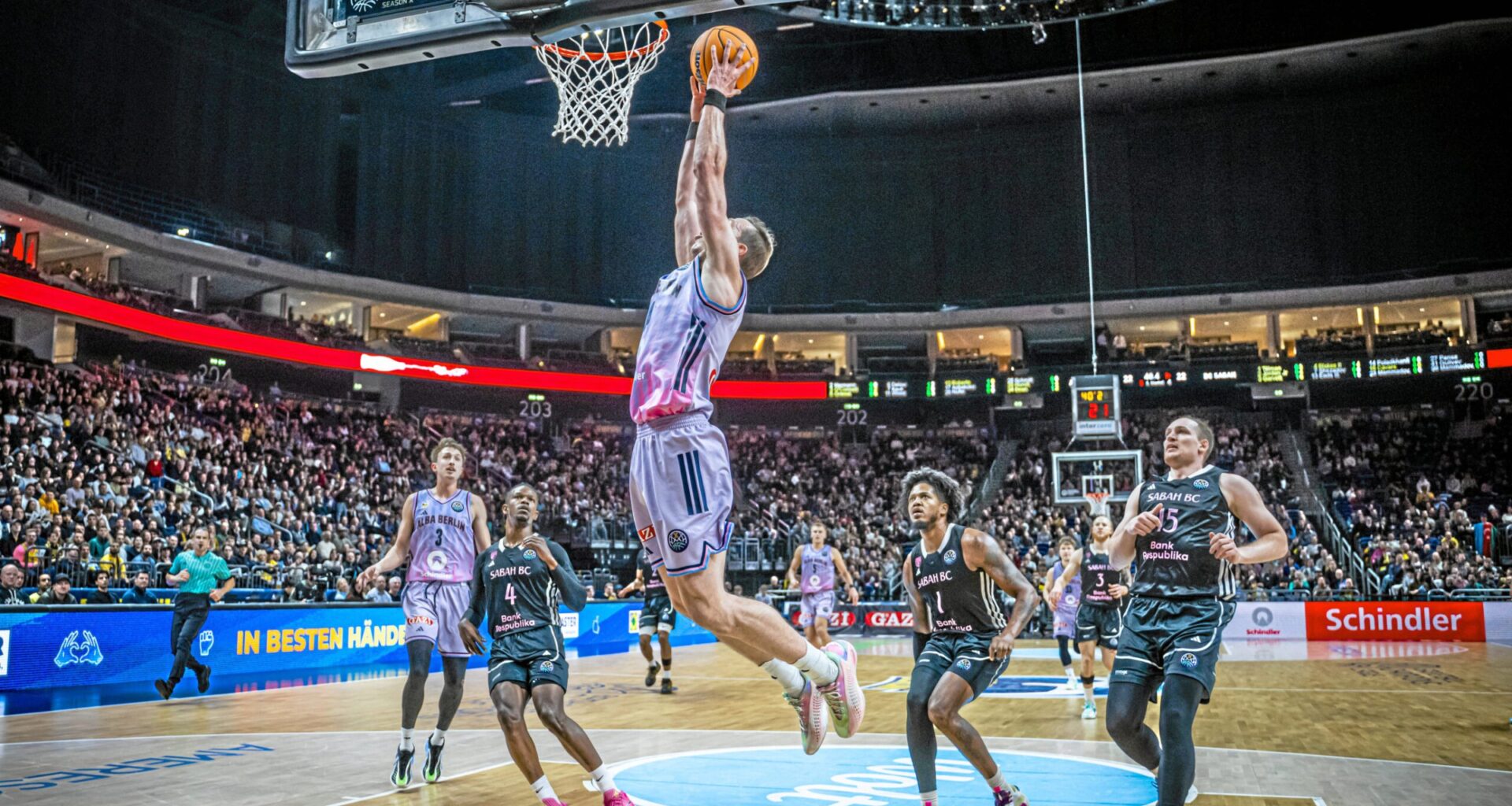 Basketball – Alba Berlin schrumpft sich glücklich