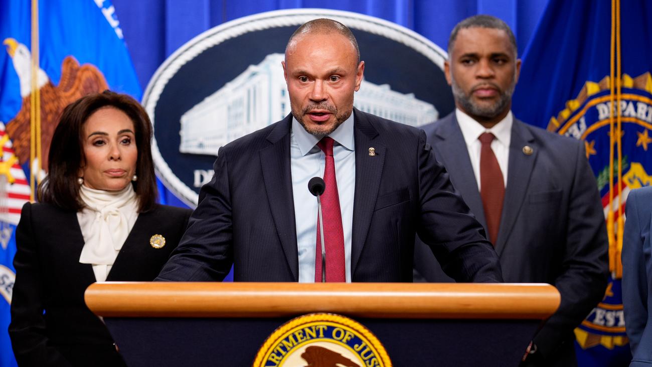 FBI: Dan Bongino tritt als stellvertretender FBI-Direktor zurück