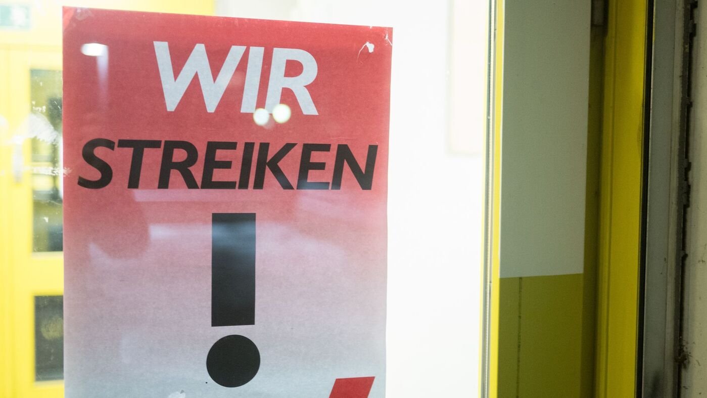 Kitas, Schulen und Bezirksämter sind betroffen